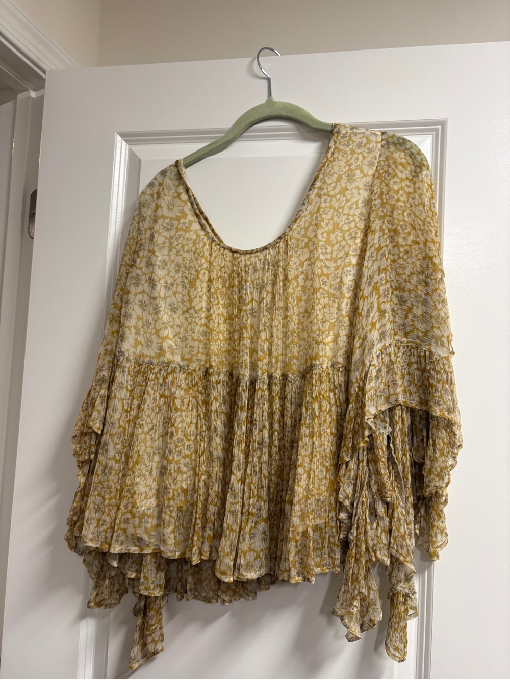 Mes Demoiselles Floral Tiered Peasant Top in Yellow